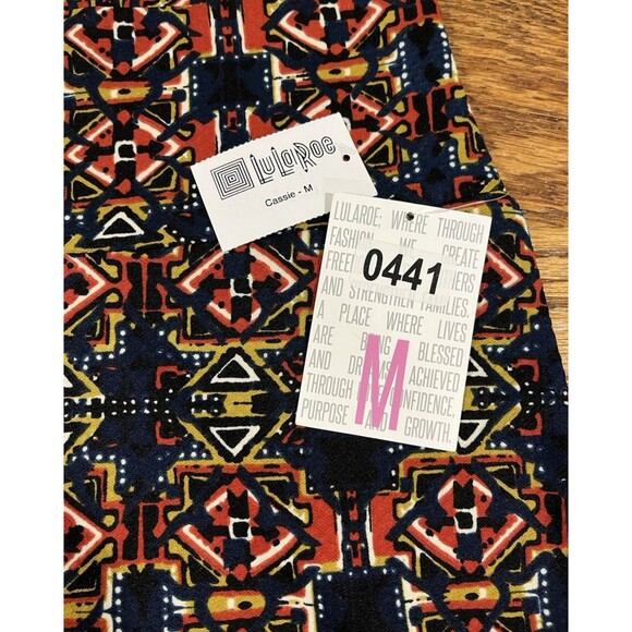 Women's Lularoe Cassie Pencil Skirt Sz Medium M Knee Length Aztec Geometric Knit - Picture 3 of 6